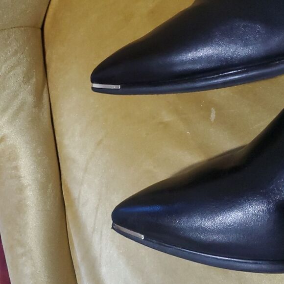 Cole Haan Grand Ambition Black Leather Heels with Adjustable Insert - Picture 10 of 15